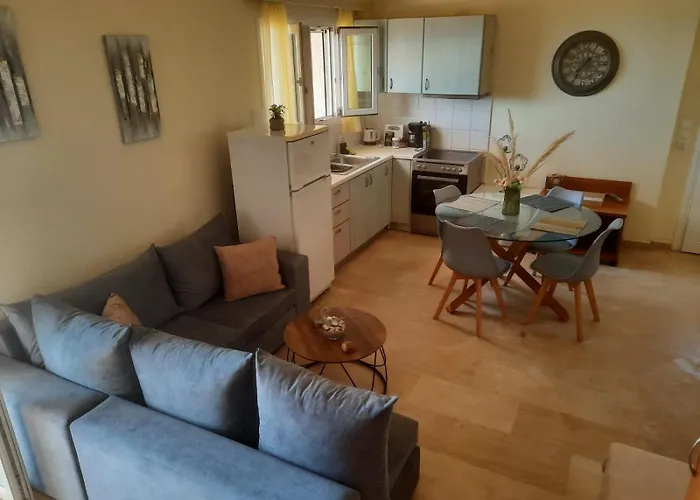 Gospodarstwo wiejskie Chelmis Asta La Vista Maisonettes *