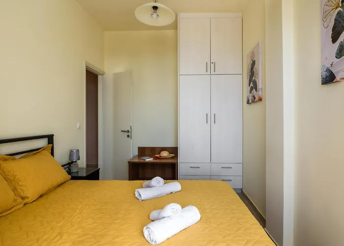 Chelmis Asta La Vista Maisonettes 乡村民宿 佩萨达