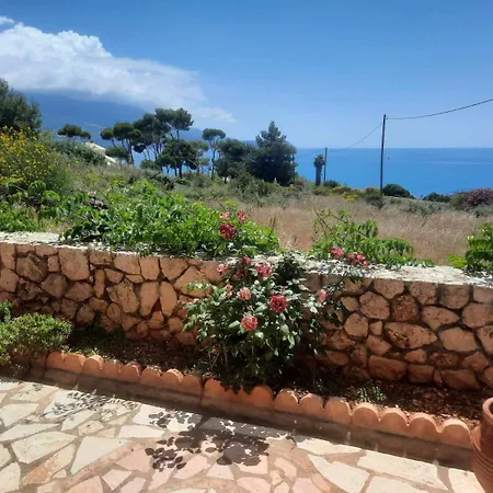 منزل ريفي Asta La Vista Maisonettes